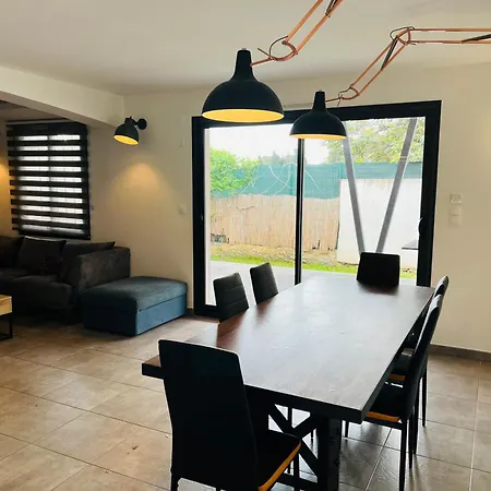 Maison 3 Proche De La *